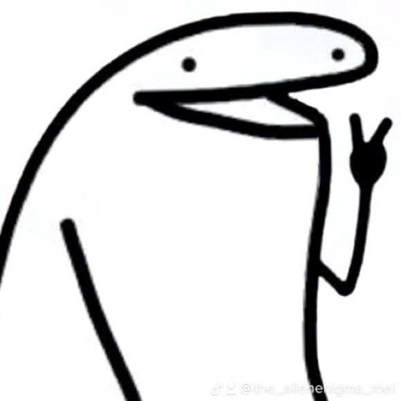 Welcome to fair offers,trying to get rid of most items 🖤✨ - Picture 3 of 4